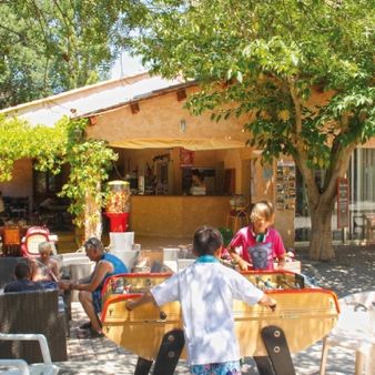 terrasse avec chalet