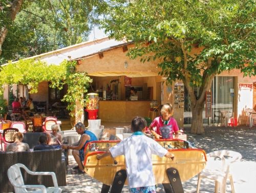 terrasse avec chalet